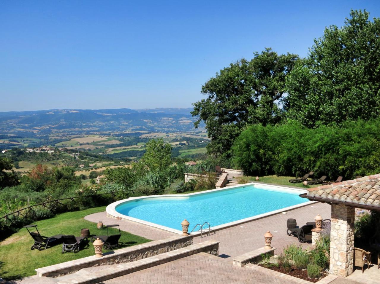 Villa Profidia Grutti Bagian luar foto